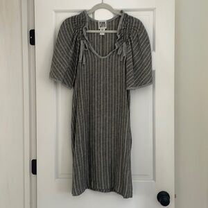 PRAIRIE UNDERGROUND linen puff sleeve dress with gusset detail at shoulder